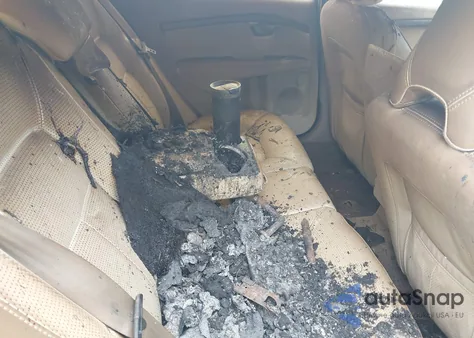 2011 Volvo S80 T6 from USA, damaged, VIN YV1902AH6B1140343